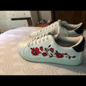 While embroiled shoes